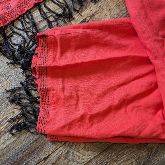 red fringe embroidered pants outfit geometric design button up shirt - Picture 5 of 11